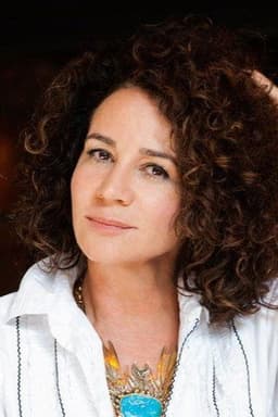 Photo of Lisa Eisner