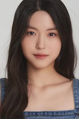 Photo of Hwang Ji-ah