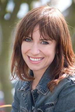 Photo of Samantha Seager