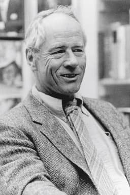 Photo of Stephen E. Ambrose