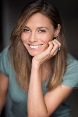 Photo of Zoe Naylor