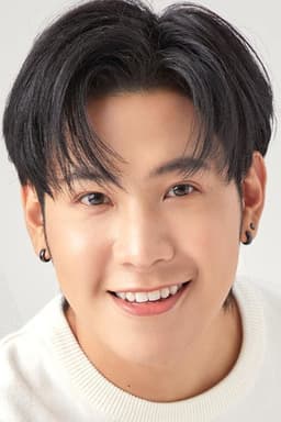 Photo of Prachaya Ruangroj
