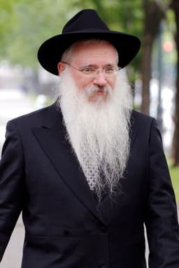 Photo of Rabbi Manis Friedman