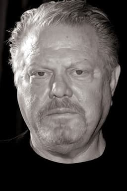 Photo of William Lucking