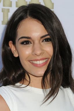 Photo of Claudia Traisac