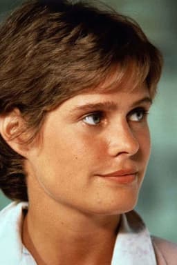 Photo of Sarah Holcomb