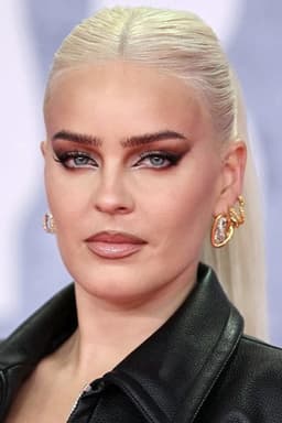 Photo of Anne-Marie