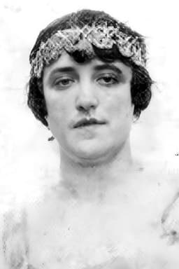 Photo of Vera Doria
