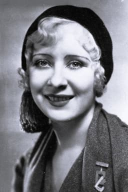 Photo of Gwen Lee