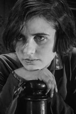 Photo of Annie Schreyer
