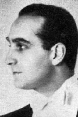 Photo of Menasha Oppenheim