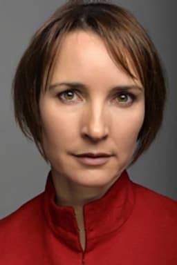 Photo of Susan Earl