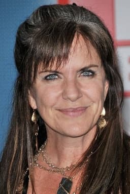 Photo of Jennifer Hale