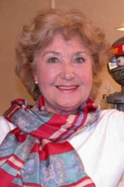 Photo of Denise Bryer