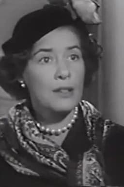 Photo of Sarah Selby