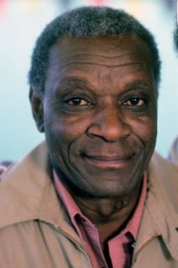 Photo of Moses Gunn