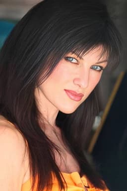 Photo of Caroline Ambrose