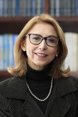 Photo of Angela Gandra