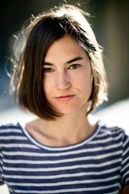 Photo of Nadine Dubois