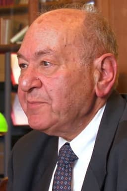 Photo of Serge Berstein