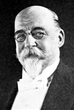 Photo of Bruce Covington