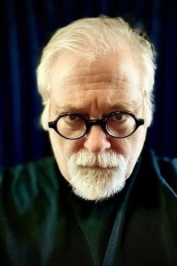 Photo of Daron Hagen