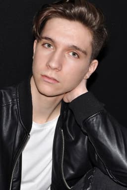 Photo of Sean Mathieson
