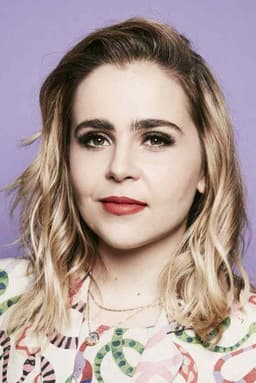 Photo of Mae Whitman