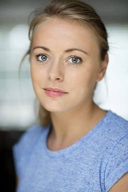 Photo of Rachel Warren