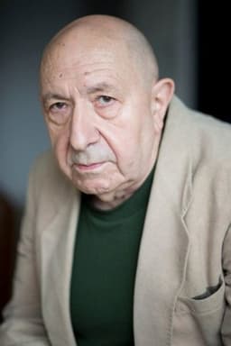 Photo of Yves-Robert Viala