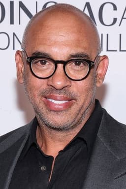 Photo of Harvey Mason Jr.