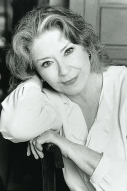Photo of Sally Kemp