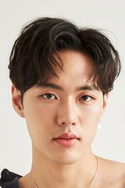 Photo of Thanan Apithanawong
