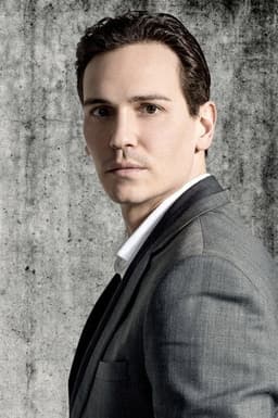 Photo of Christopher Schärf