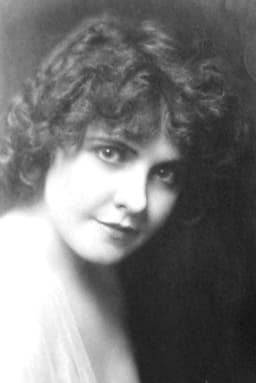 Photo of Lois Meredith