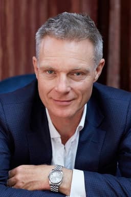 Photo of Tim Marlow