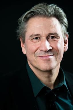 Photo of Michael Kind