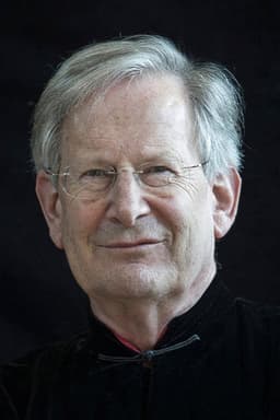 Photo of John Eliot Gardiner