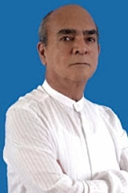 Photo of Miguel Flores