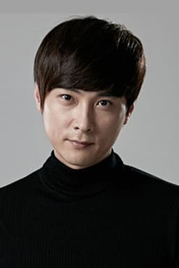 Photo of Min Kyung-hoon