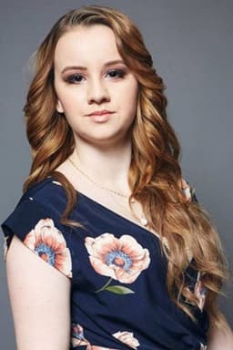 Photo of Kayla Sessler