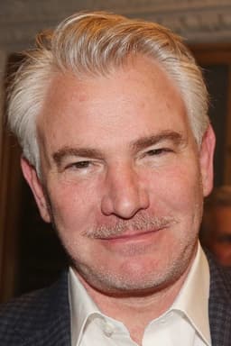 Photo of Douglas Sills