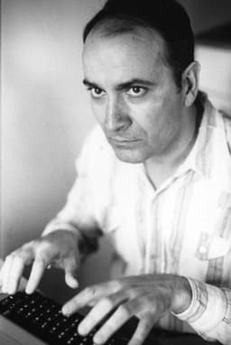 Photo of Manuel Puig