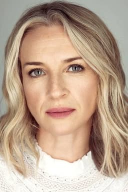 Photo of Ever Carradine