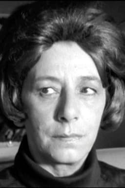 Photo of Katharina Renn