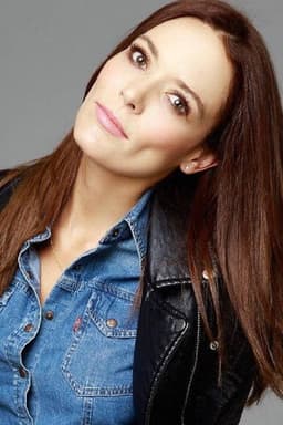 Photo of Carolina Acevedo