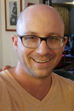 Photo of Eran Zarahovitsh