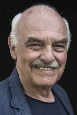 Photo of Charles Brauer