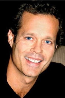 Photo of Garett Maggart