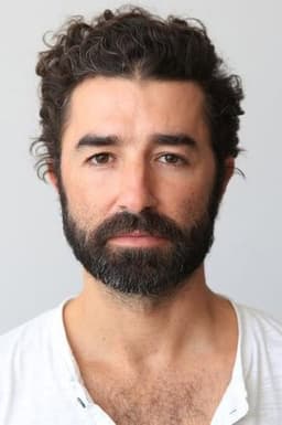 Photo of Tiago Bettencourt